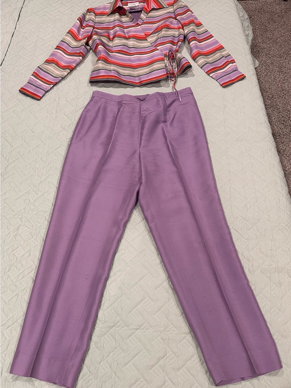 Papell Petites 2 Pc 100% Silk Pant Suit Set Size 10P Purple Striped Wrap Jacket - Picture 7 of 7